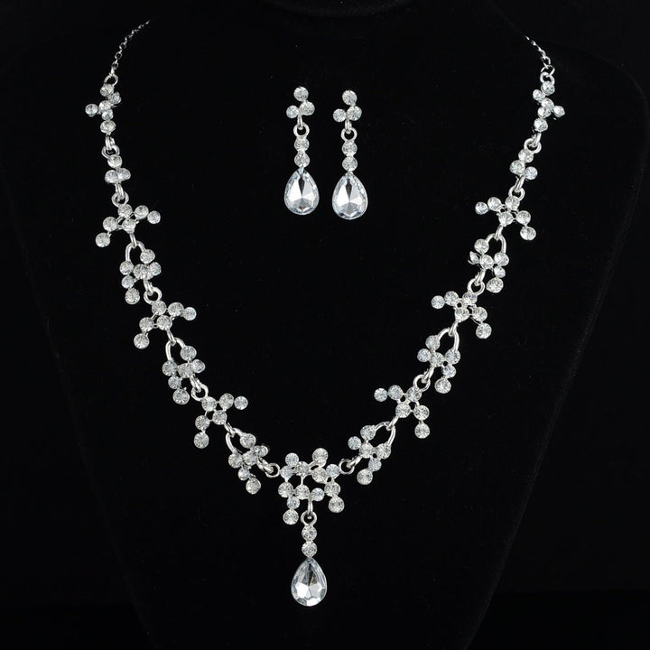 Bridal jewelry, necklace, earring set, wedding dress, jewelry accessories, fast selling pass - Muhaab