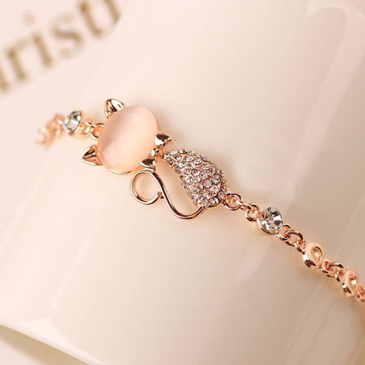 Cat bracelet with diamond alloy jewelry - Muhaab