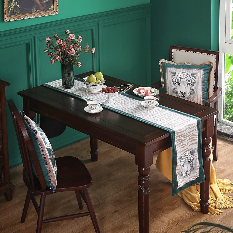 Table Runner Party Long Table Cover Fabric Modern Luxury Jungle Tiger Print Velvet Table Cloth Desk Decorating - Muhaab