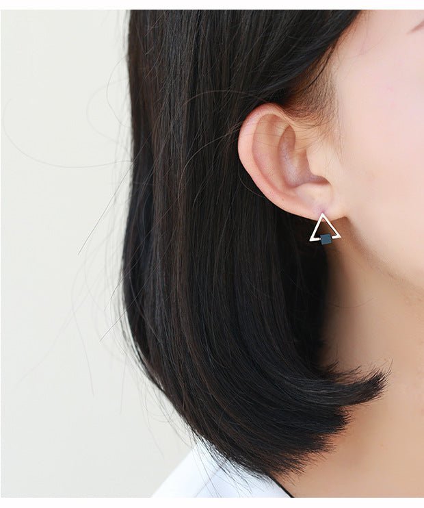 S925 Geometric Triangle Black Earring - Muhaab