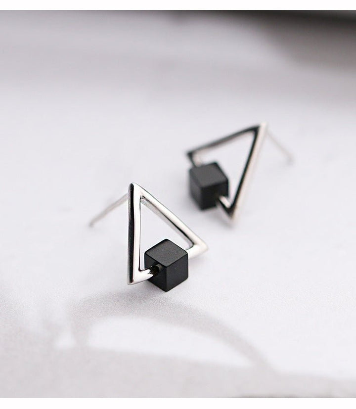 S925 Geometric Triangle Black Earring - Muhaab