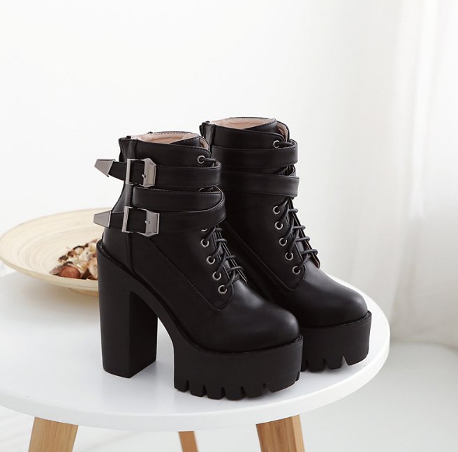 Women Ankle Boots - Muhaab