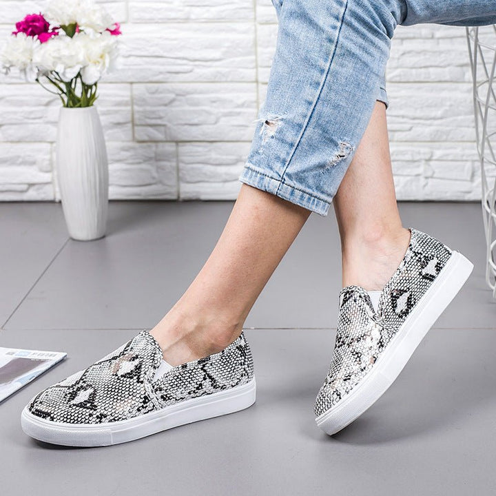 Women Leopard Canvas Shoes - Muhaab